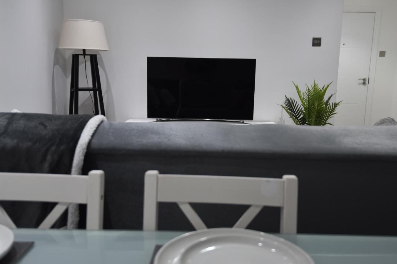 Cozy! 2-Bedroom Exclusive Apartment Near Bristol City Centre Easton Speedwell Sleeps Upto 6 Eksteriør billede