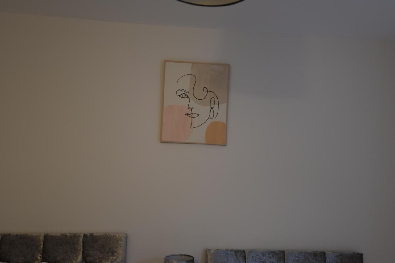 Cozy! 2-Bedroom Exclusive Apartment Near Bristol City Centre Easton Speedwell Sleeps Upto 6 Eksteriør billede